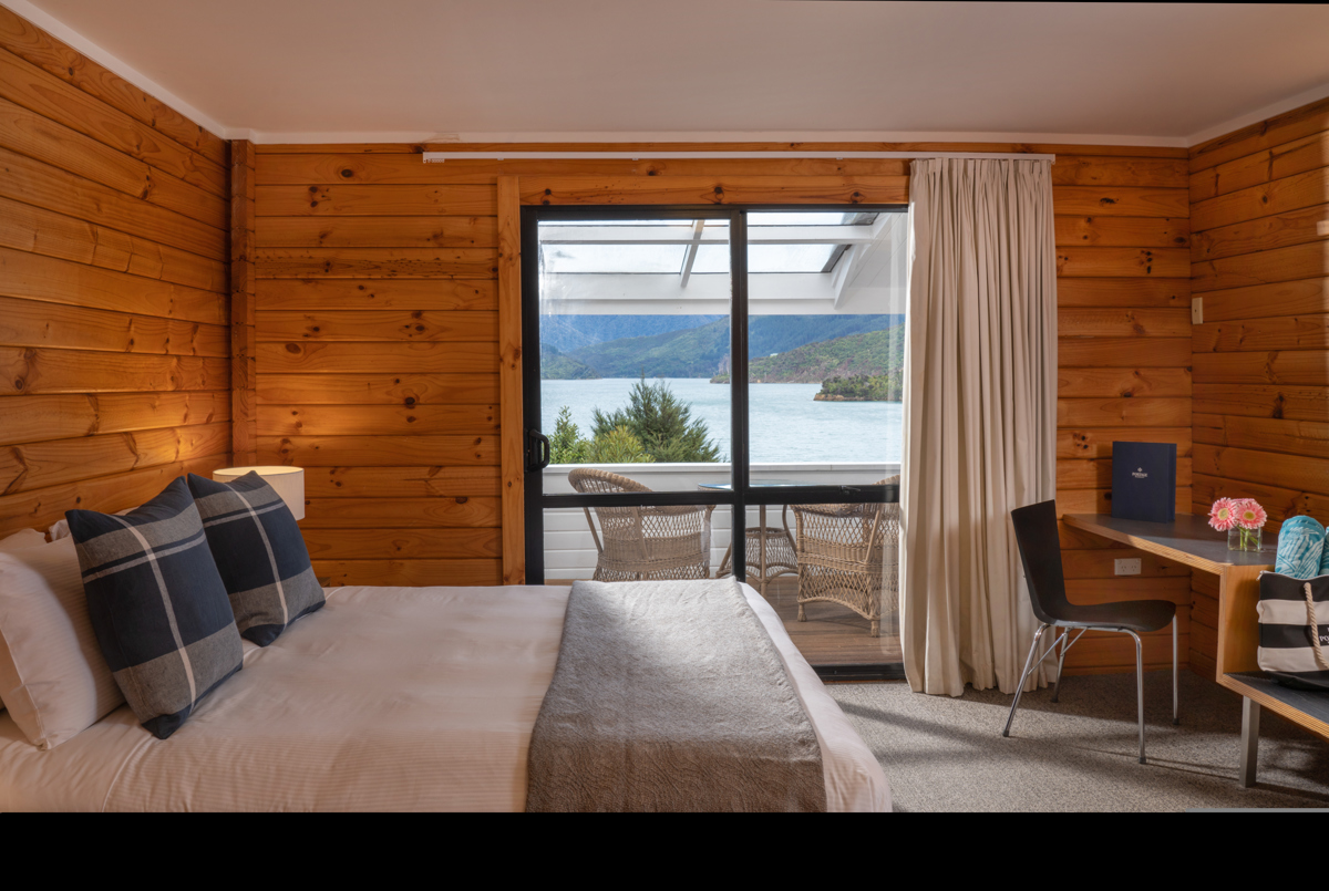 Portage Resort Tui room 2