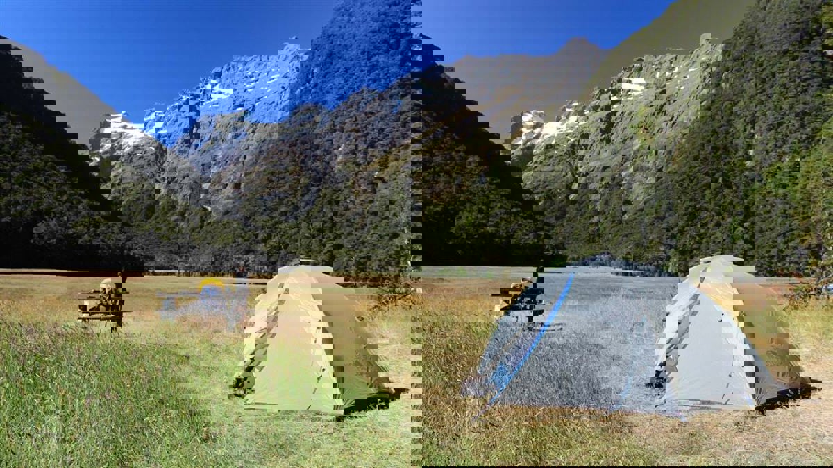 Routeburn Flats Campsite Tahu Tk 1920