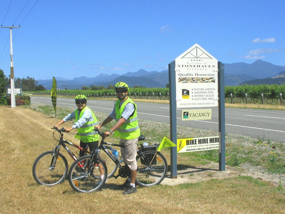 bikes_and_sign_IMG_2067